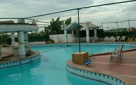 Vip's Club Hotel